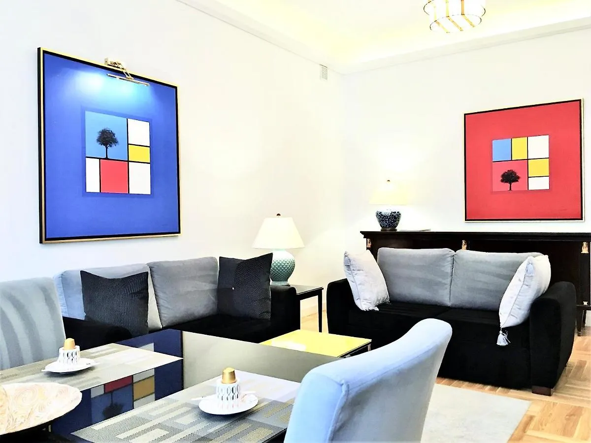 Apartahotel Luxury Apartments Mondrian Market Square III Varsovia